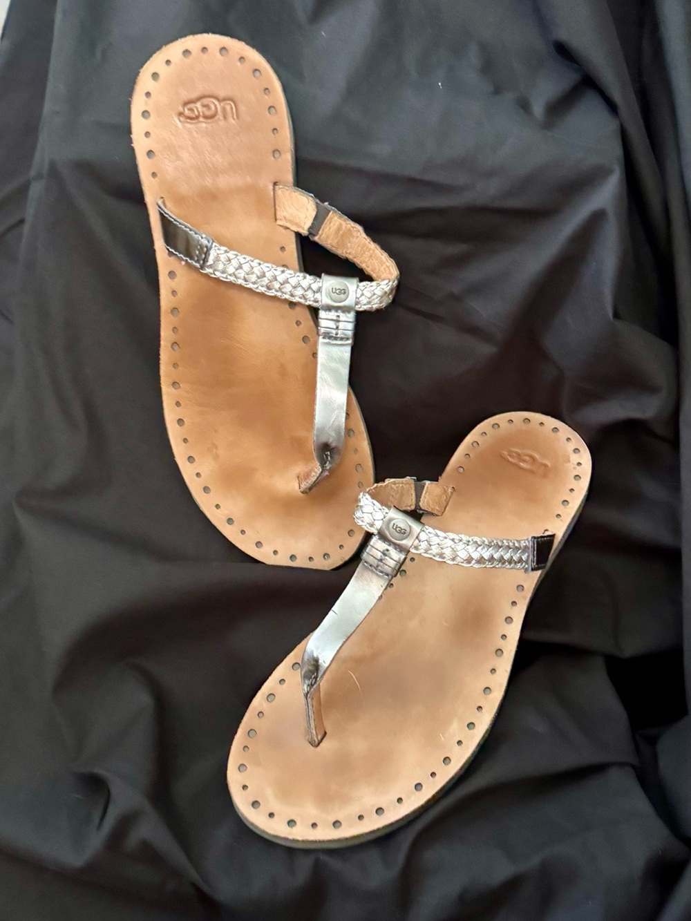 UGG Bria Metallic Silver Braided Leather Thong Sandals - Silver/Tan size US 8